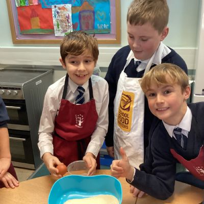 DT - Cooking (WW2 Bread Pudding)